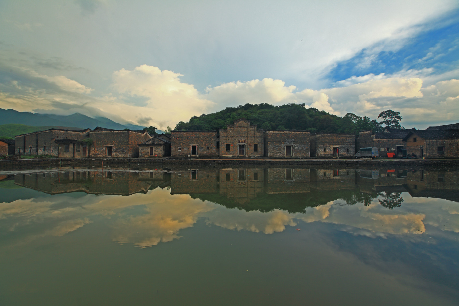 天堂山水畫(huà)，常寧好休閑 ——《常寧市旅游產(chǎn)業(yè)發(fā)展總體規(guī)劃及重點(diǎn)項(xiàng)目概念性規(guī)劃》